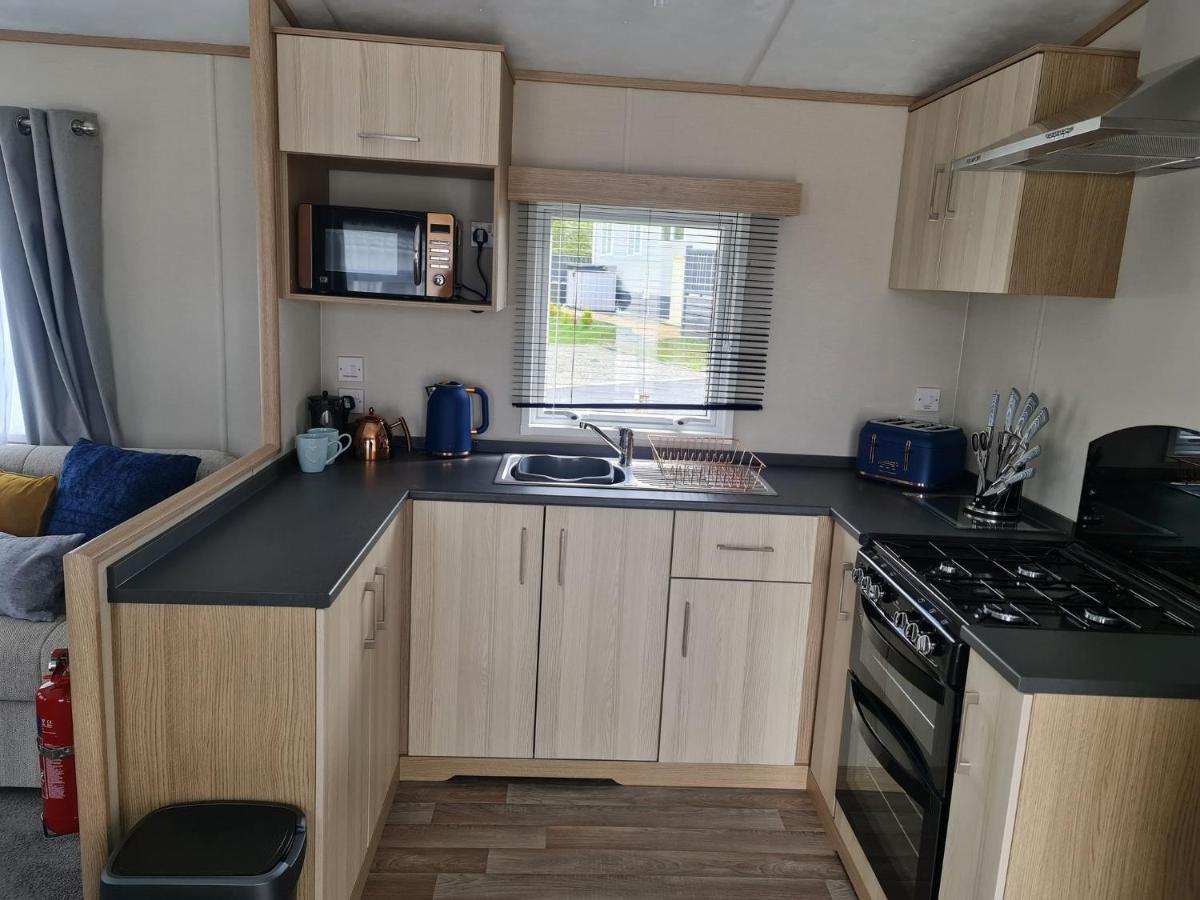 Llanina The Tiddler - Plot 101, Woodlands Lodge Retreat, New Quay, West Wales מראה חיצוני תמונה